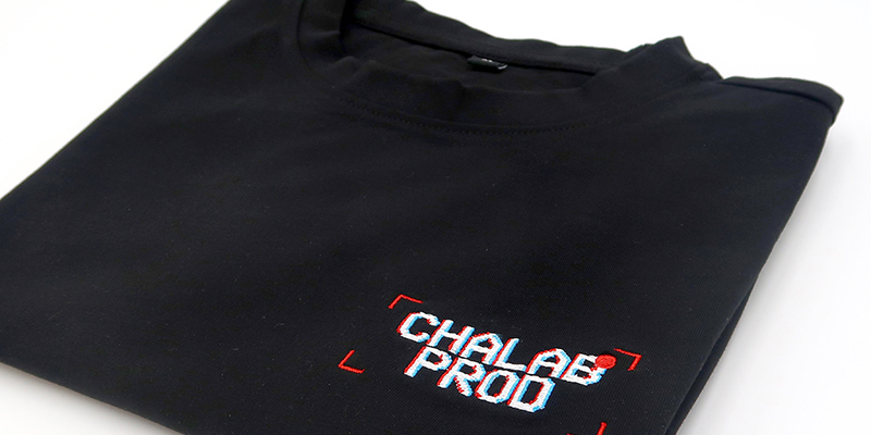T shirt personnalisé brodé